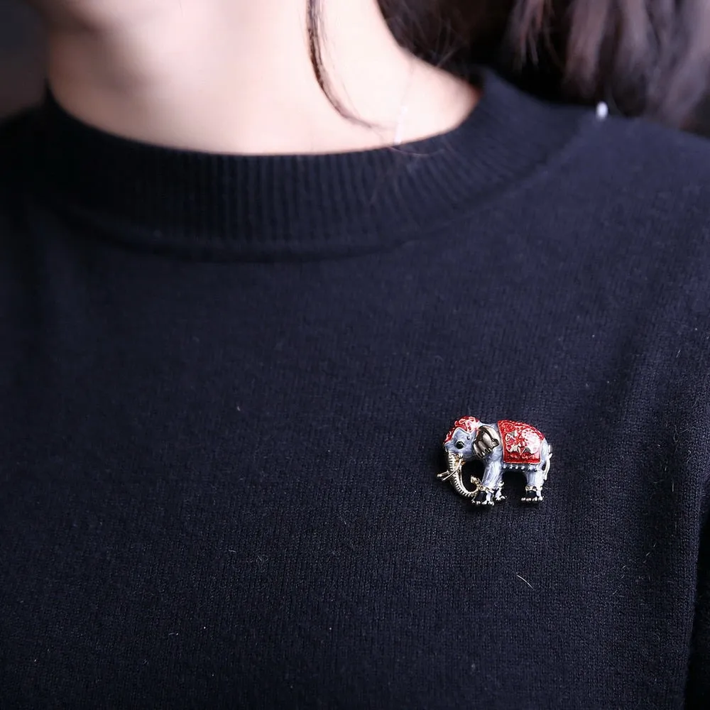13 Styles High-grade Vintage Fashion Frog Pins Cute Bee Animals Enamel Insect Dog Brooches For Women Party Gift New
