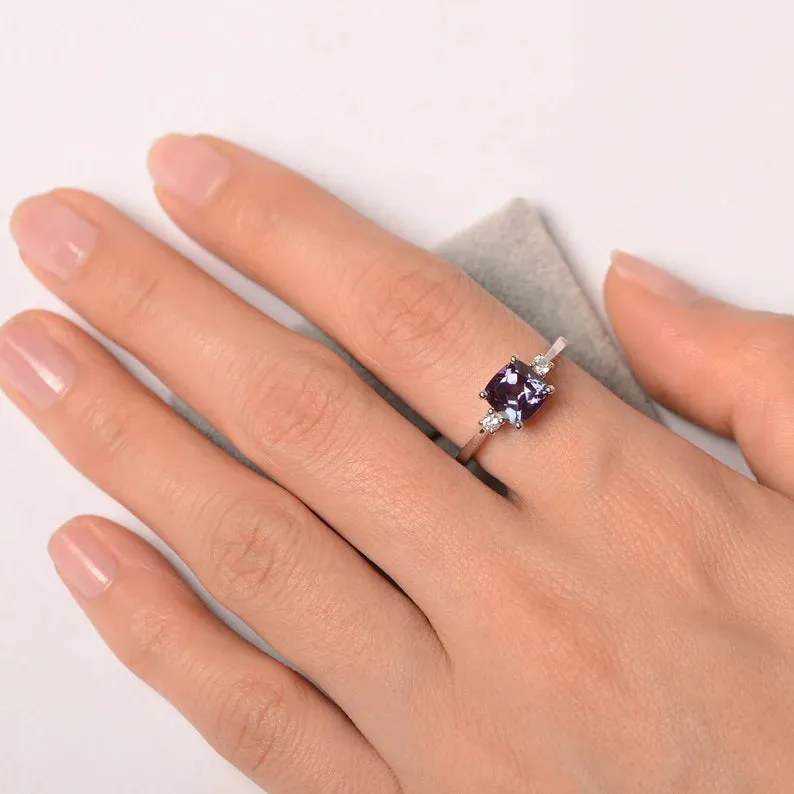 Alexandrite Solitaire Ring  - 925 Sterling Silver Ring