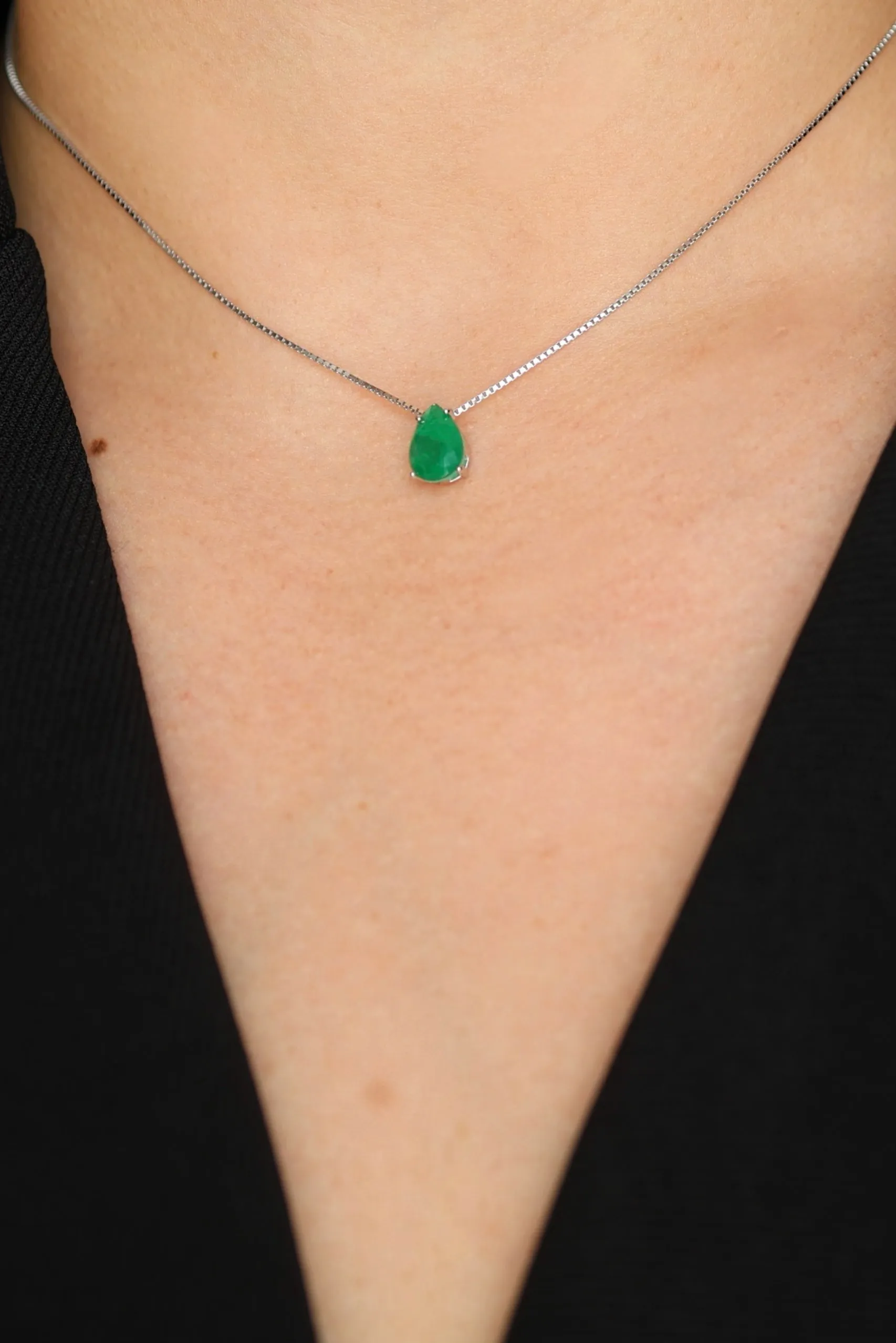 Emerald Teardrop Silver Necklace