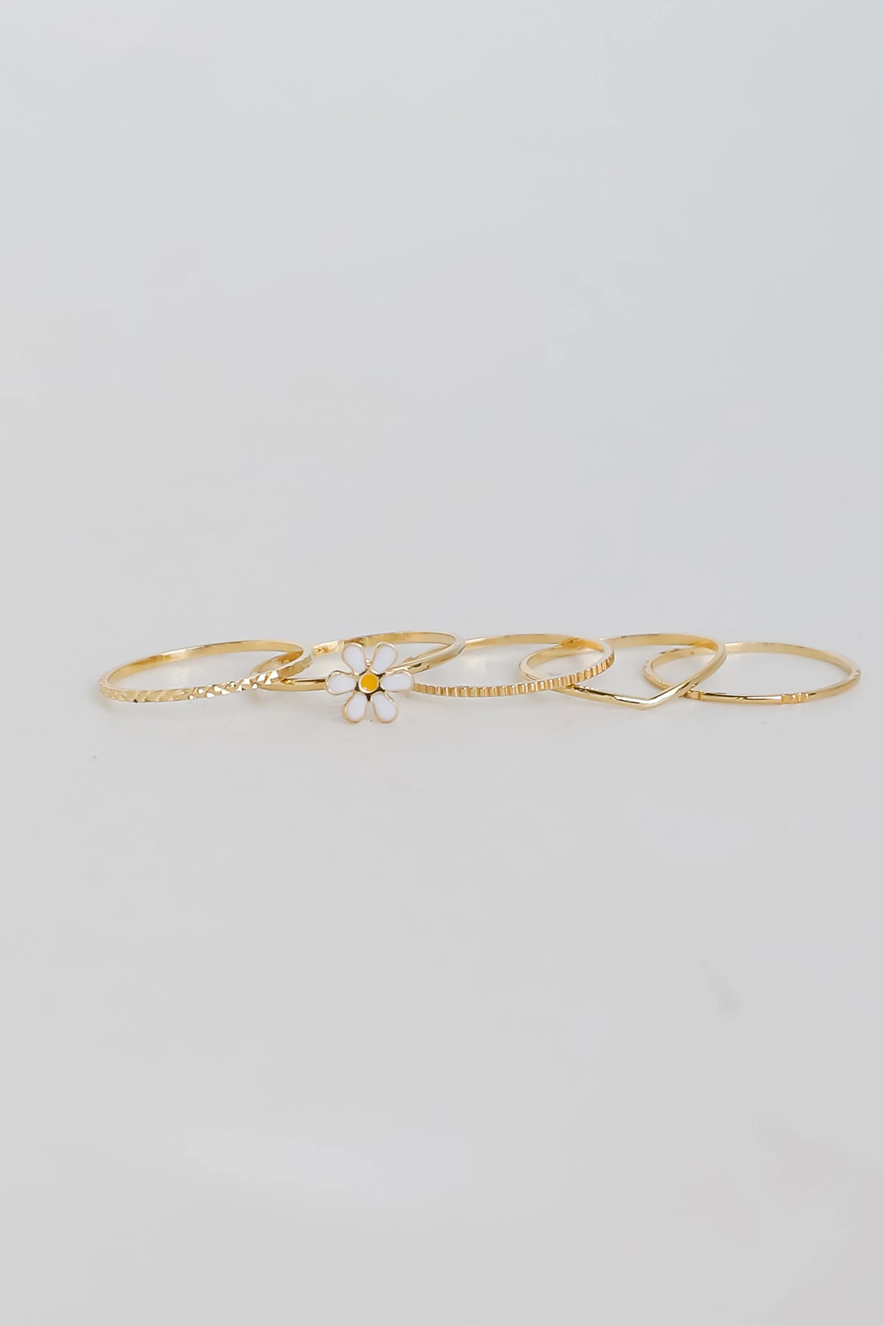 Hannah Gold Flower Ring Set