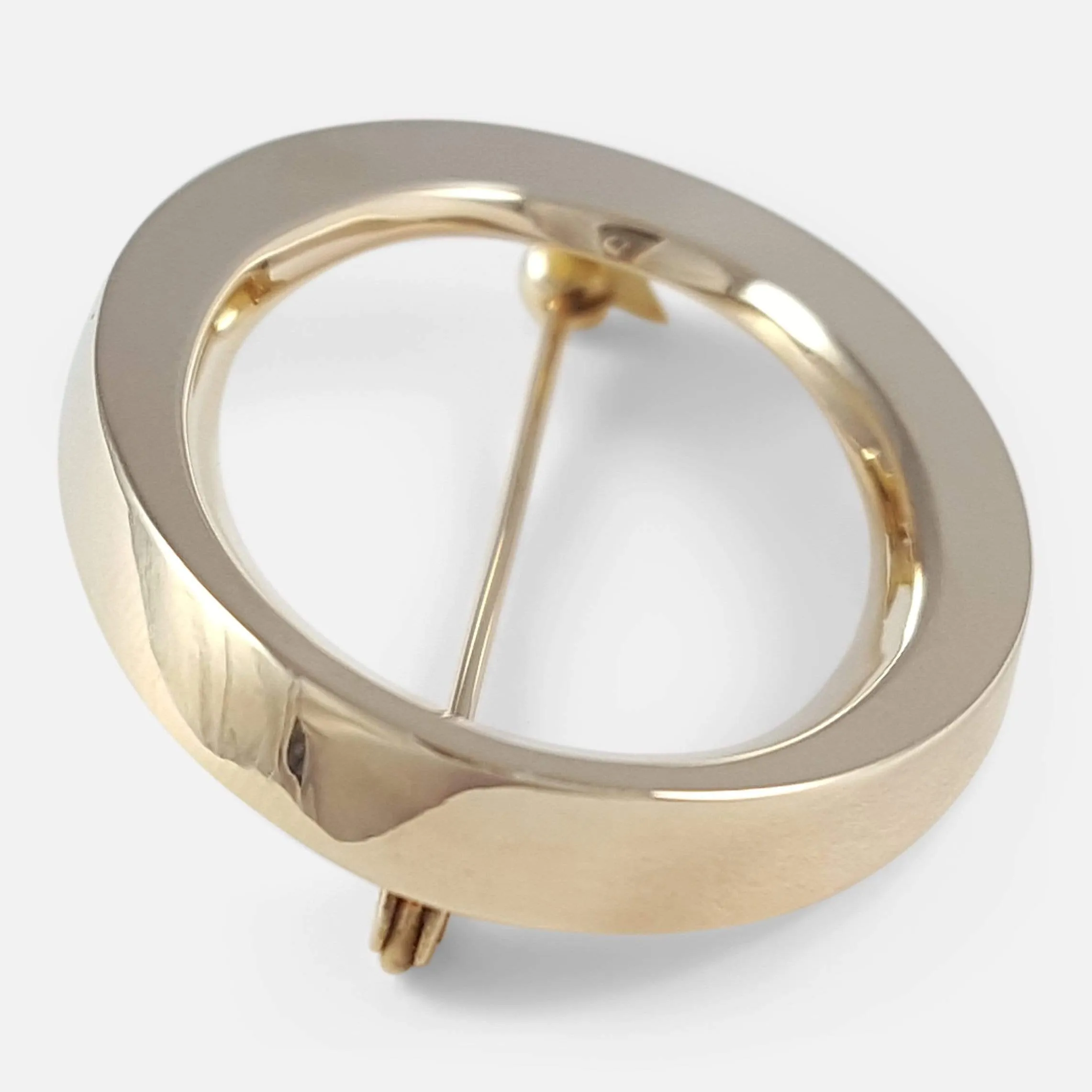 Hans Hansen 14ct Gold Oval Brooch