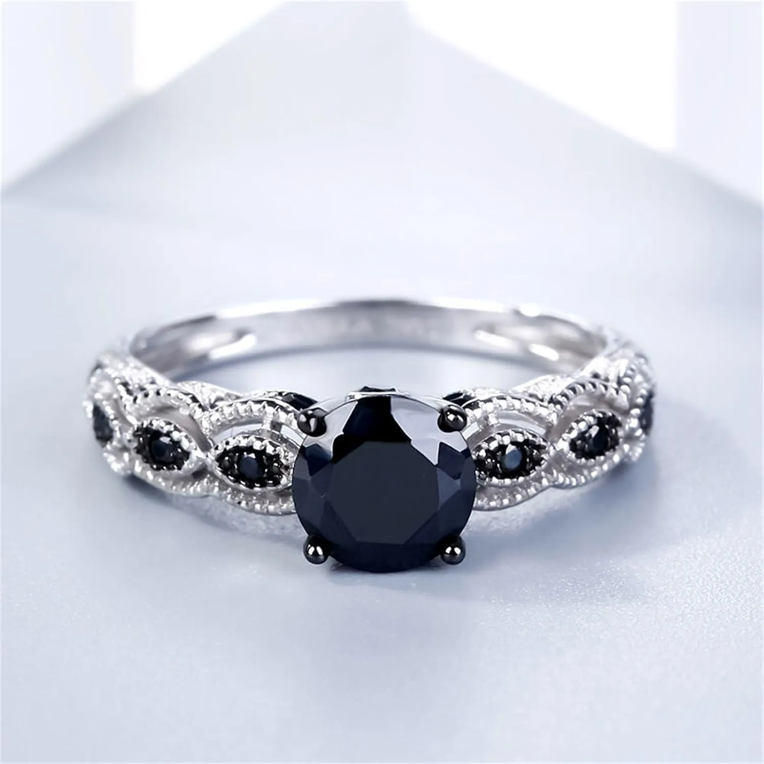 Jeulia 2 Carat Vintage Milgrain Engagement Ring Women 925 Sterling Silver Black Diamond Wedding Rings Round Cut CZ Cubic Zirconia Eternity Rings with 0.46 Ct White Diamond Valentine Gift
