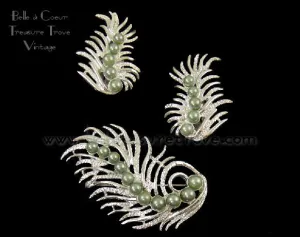 Sarah Coventry Feather Fantasy Vintage Brooch and Earrings Set 1960s