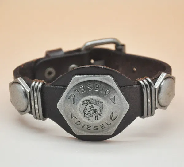 Summer style Men Jewelry Rock Punk Style Cool "Brave" Men Woman Genuine Leather Bracelet Hotsale Kull Bracelets