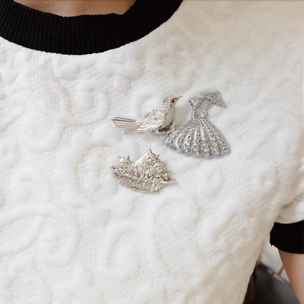 Vintage 1940's Crinoline Lady Brooch