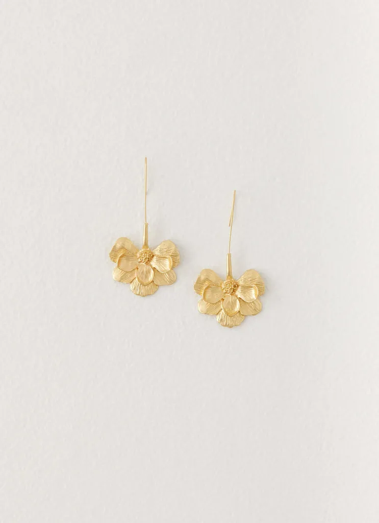 Wardrobe Club | Golden Glow Earrings