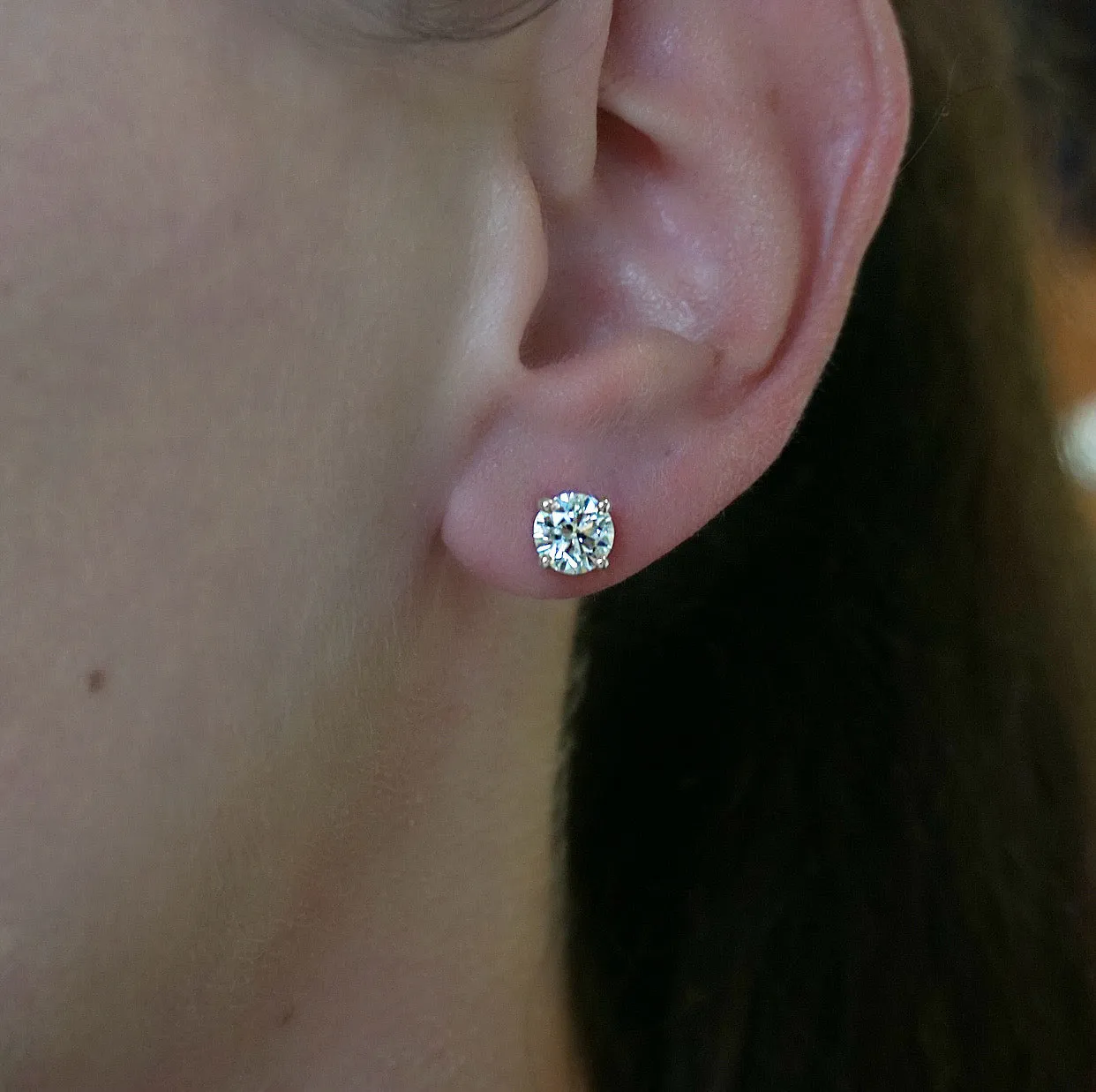 White Gold Diamond Stud Earrings Collection